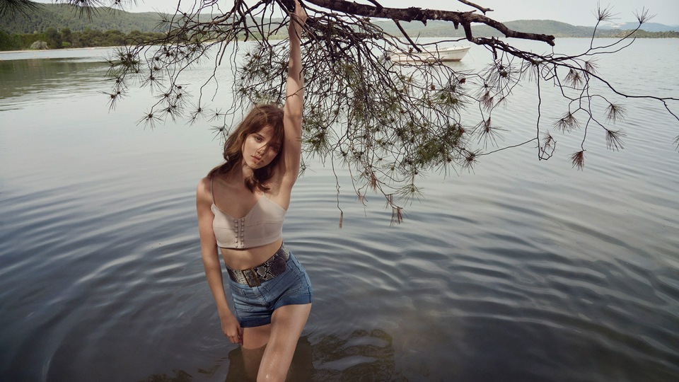 अनाइस पुग्लियो कॉस्टयूम 2017