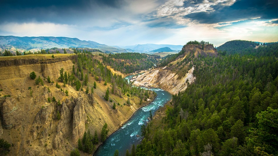 येलोस्टोन का ग्रैंड कैन्यन