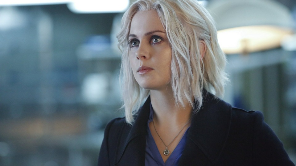 इज़ोम्बी रोज मैकाइवर