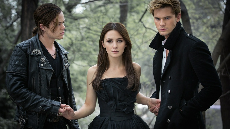 फॉलन टीवी सीरीज़