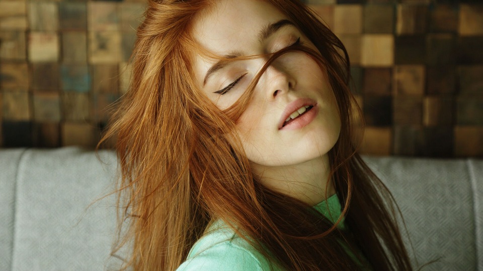 चेहरे में जिया लिसा बाल