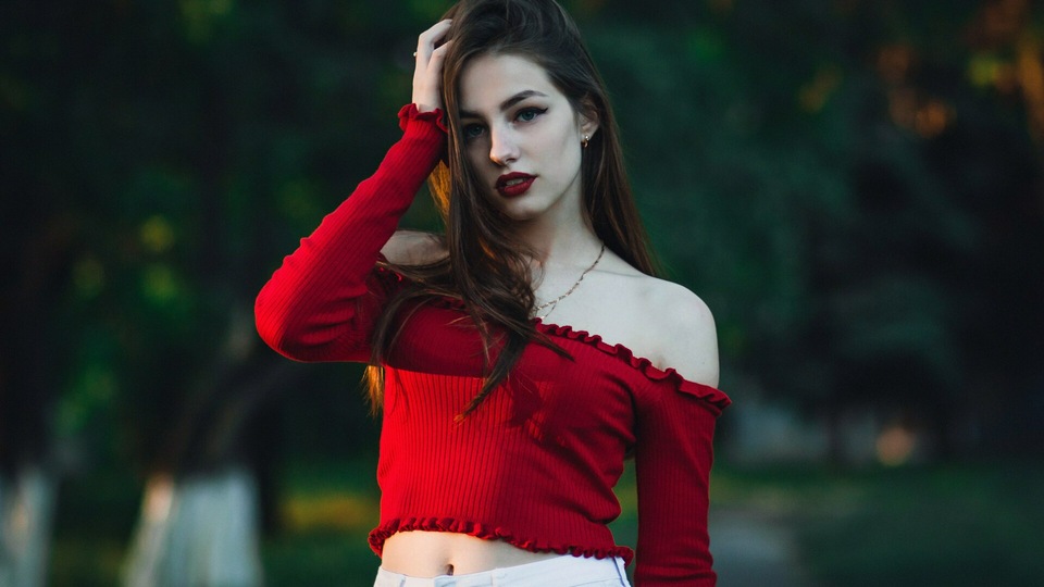 क्षेत्र की लाल पोशाक मॉडल गहराई