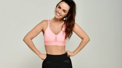 जेनिफर मेटकाफ 2018 फोटोशूट