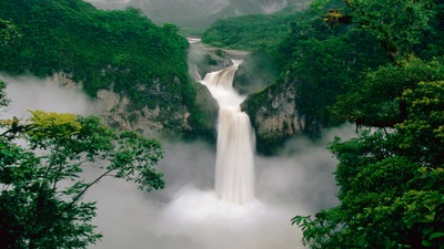 ग्रीन वन झरना