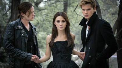 फॉलन टीवी सीरीज़