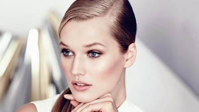 टोनी गार्न मॉडल