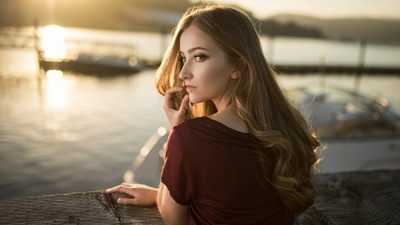 मिका डेनेज