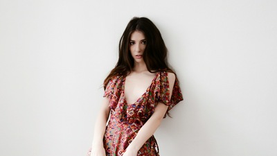 जेनेविव ब्यूचनर मॉडल